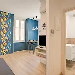 Heroes Centro - Happy アパート